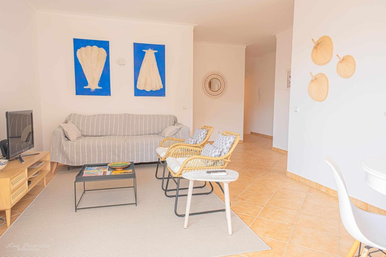 Apartment T2 Qta Amoreira E Piscina *
