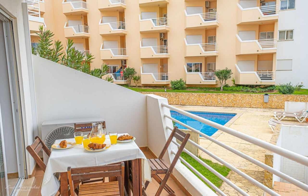 T2 Qta Amoreira E Piscina Apartment Alvor