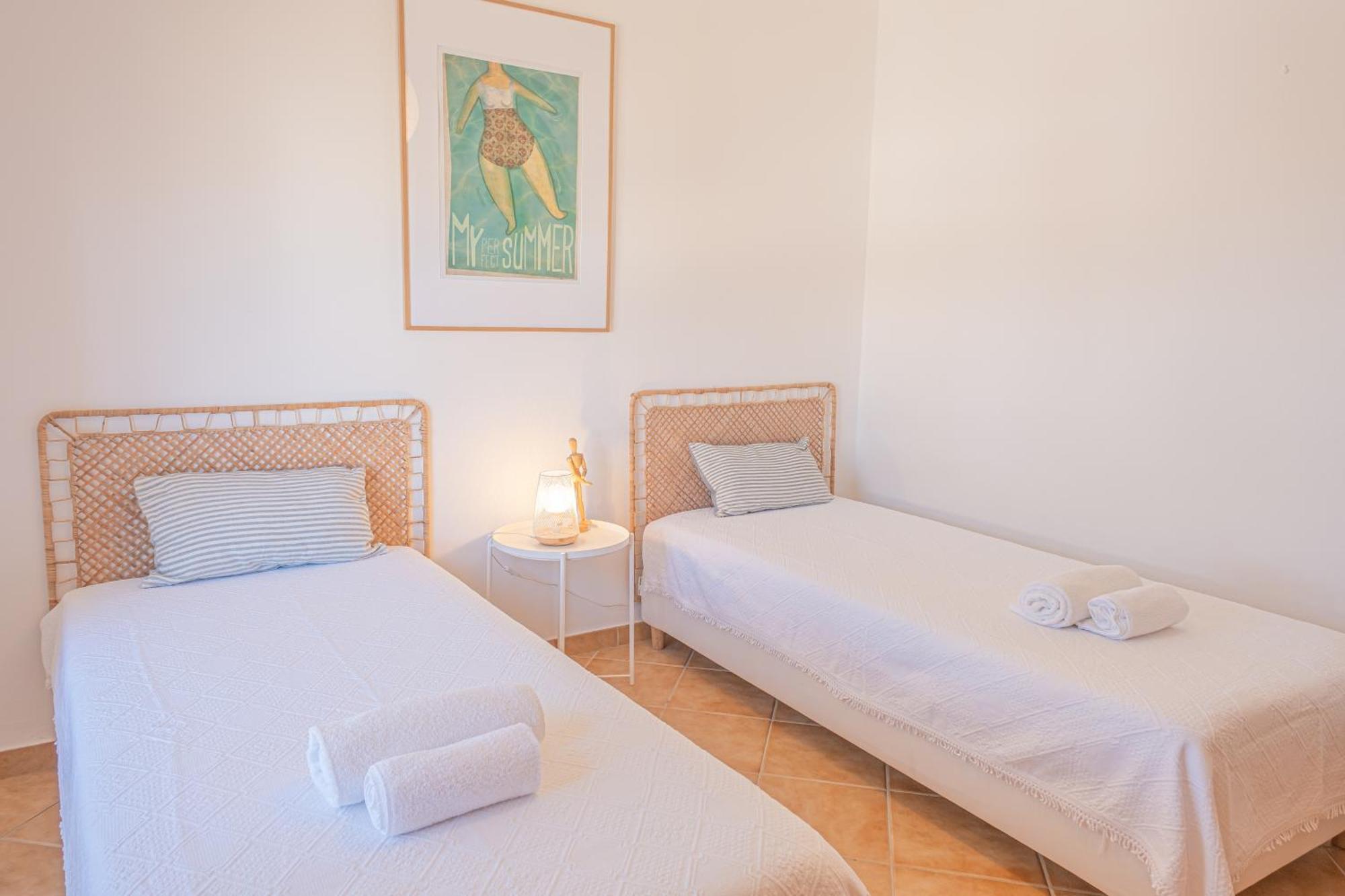 T2 Qta Amoreira E Piscina Alvor
